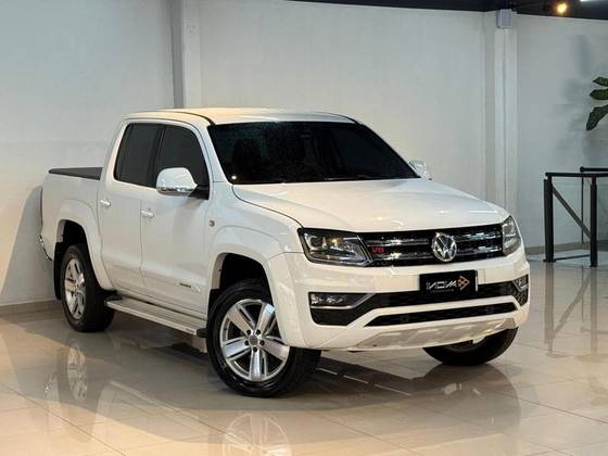 VOLKSWAGEN AMAROK 3.0 V6 TDI DIESEL HIGHLINE CD 4MOTION AUTOMÁTICO
